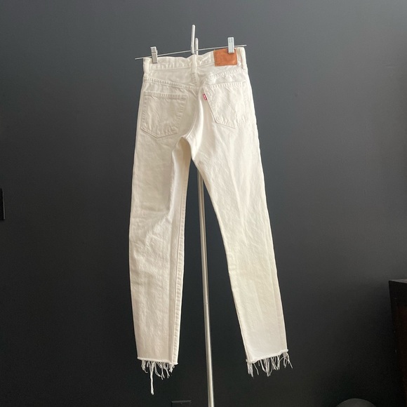 LEVI'S 501 Original Jeans Ecru Distressed Denim Sz 23x28 - Picture 3 of 5